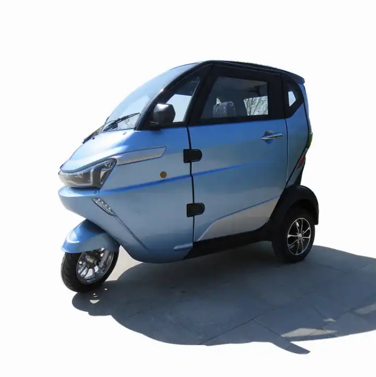 AC Motor 60V Closed Trikes 3 Wheel 250cc Motorcycle Electric Motorized Tricycle Motorcycle