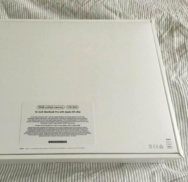 Apple MacBook Pro 13 (1TB SSD, M1, 16GB) Laptop - Space Grey